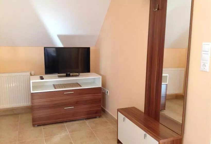 Majatalo Attila Apartmanház