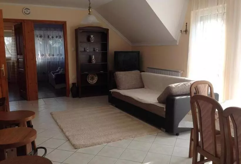Majatalo Attila Apartmanház