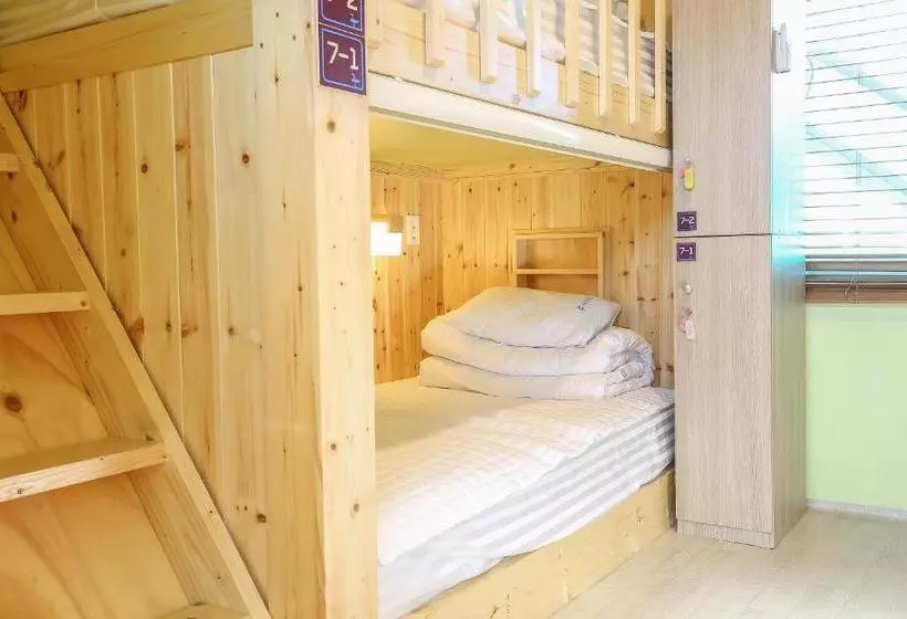 ペンション Gangneung Baugil Guesthouse