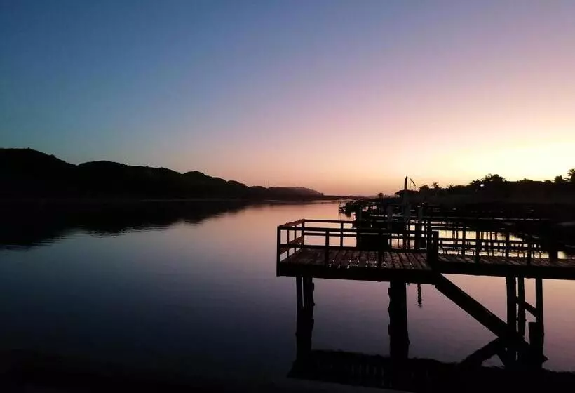 Majatalo Sundays River Mouth Guesthouse