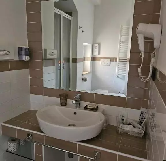 هتل Albis Rooms Guest House