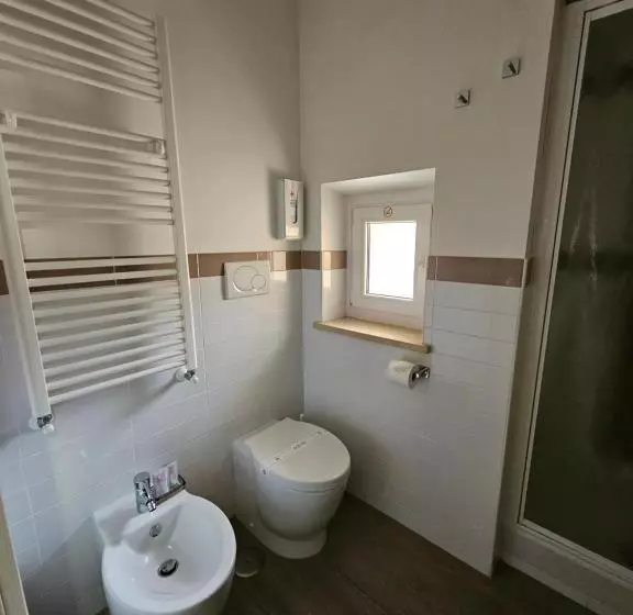 هتل Albis Rooms Guest House