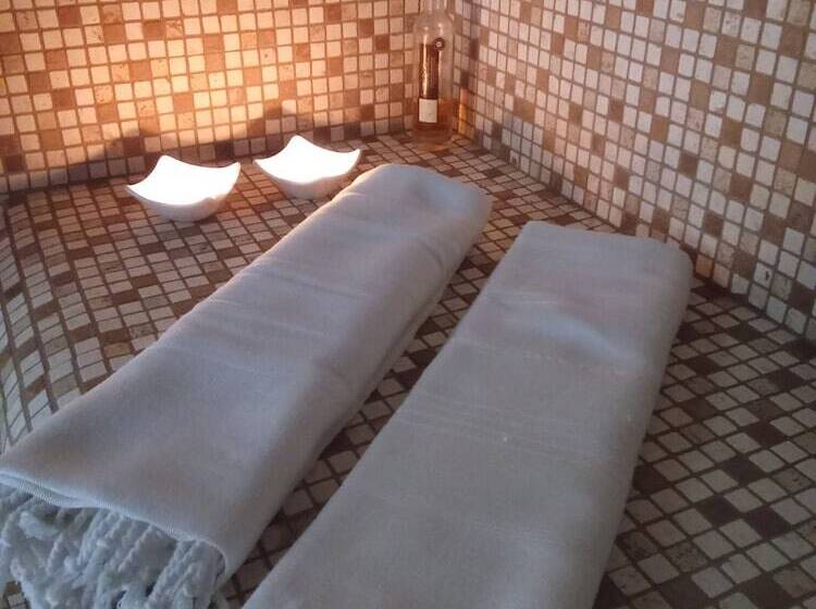 هتل B&b Antico Tralcio