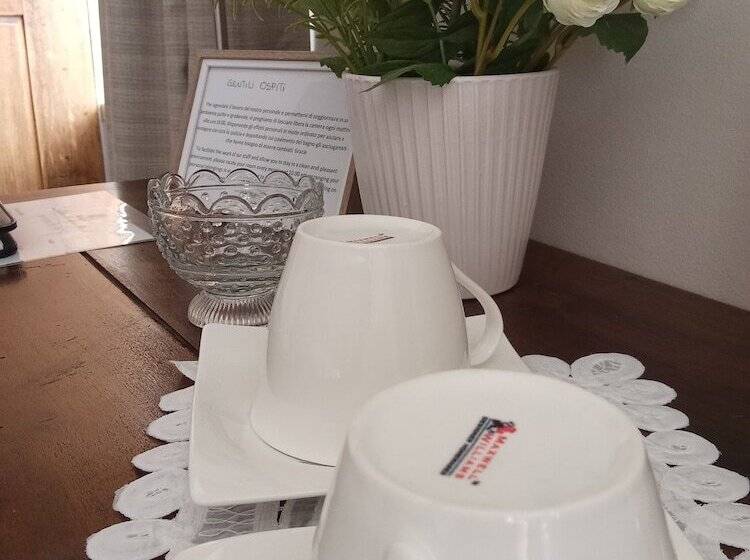 هتل B&b Antico Tralcio