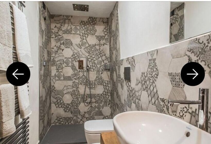 هتل B&b Antico Tralcio