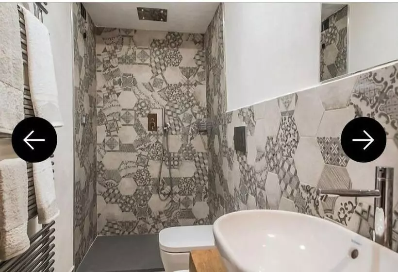 هتل B&b Antico Tralcio