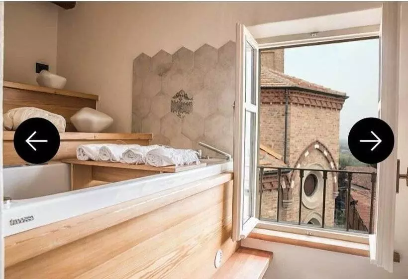 هتل B&b Antico Tralcio