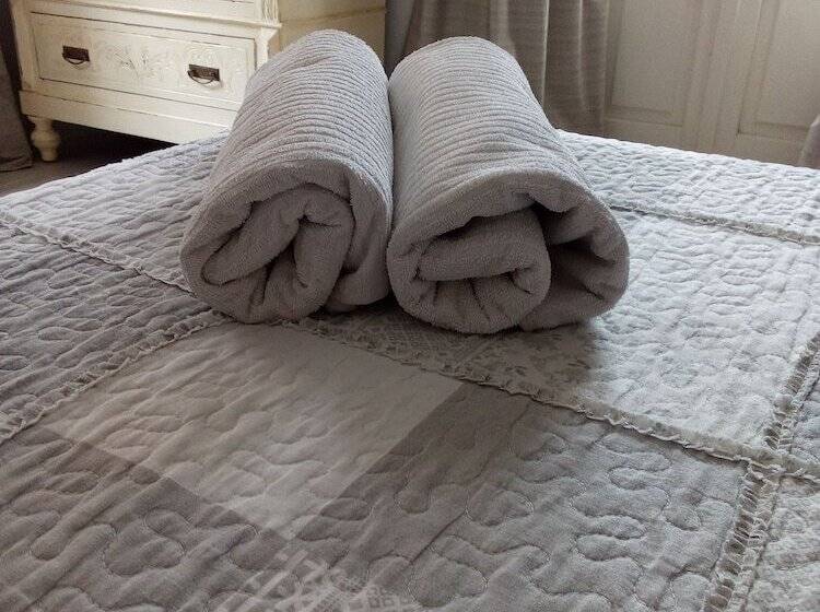 هتل B&b Antico Tralcio