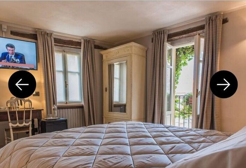 هتل B&b Antico Tralcio