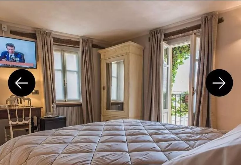 هتل B&b Antico Tralcio