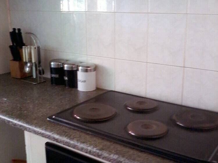 בית מלון כפרי Jimmyluh Guesthouse