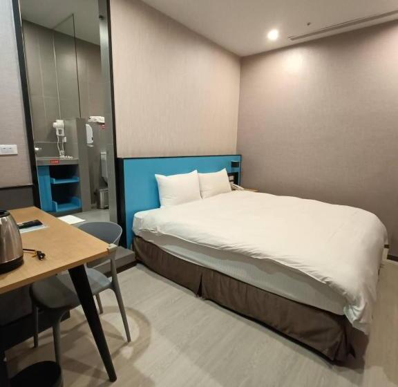 هتل Walker Taoyuan