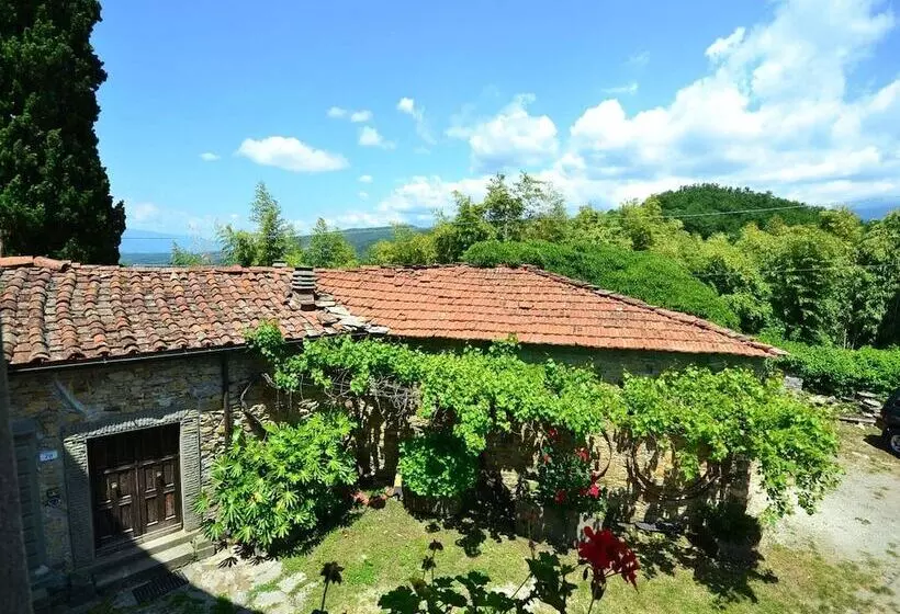 Historic Cottage In Fivizzano With Swimming Pool