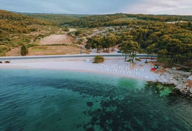 هتل Boutique Camping Bunja