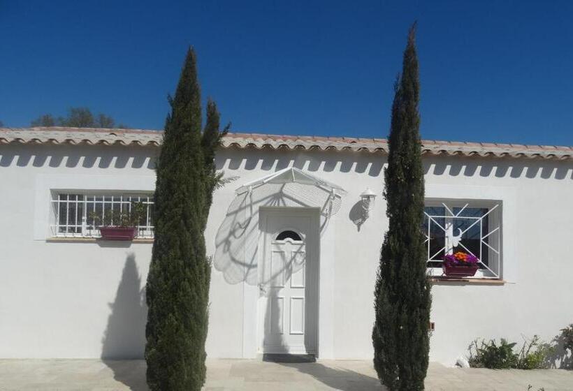 مبيت وإفطار Aigues Marines