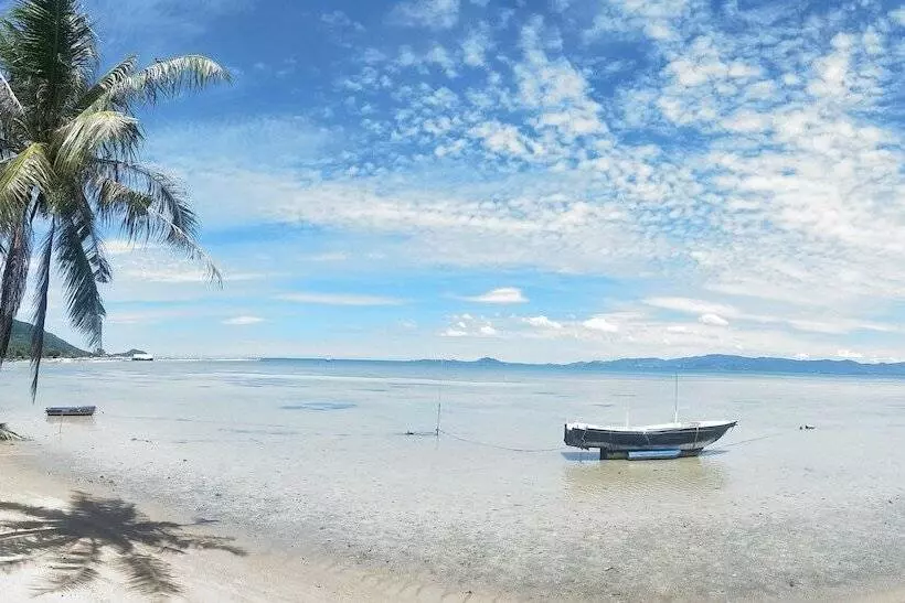 هتل Beaubo Beach