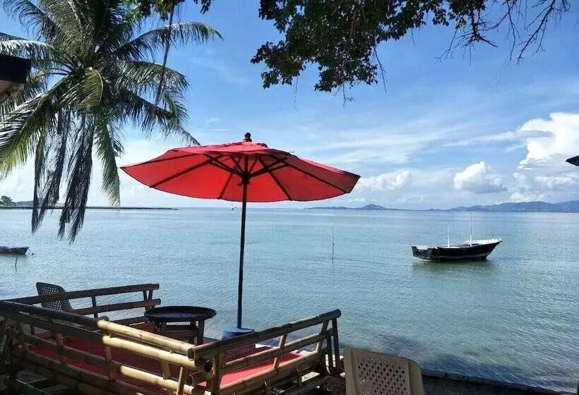 هتل Beaubo Beach