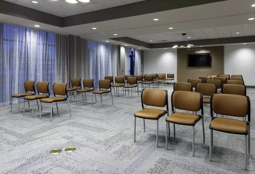 Even Hotels   Shenandoah   The Woodlands, An Ihg