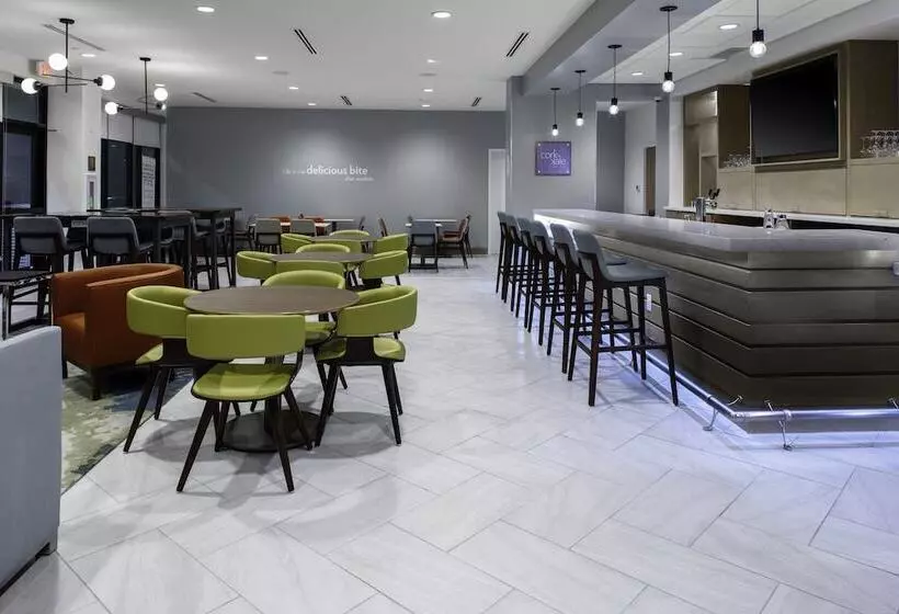 Even Hotels   Shenandoah   The Woodlands, An Ihg