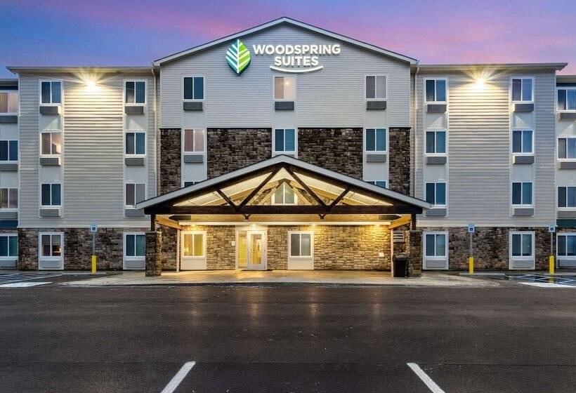 Отель Woodspring Suites Indianapolis Airport South