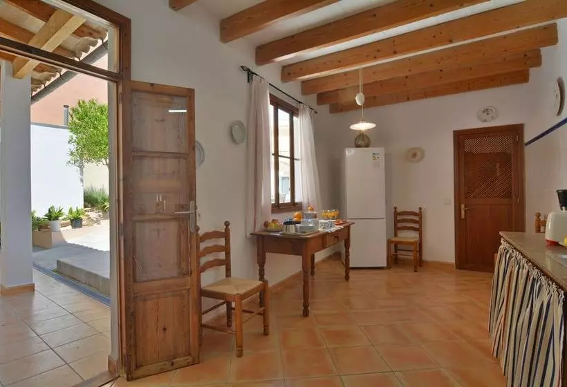 Mallorca Town House With Pool Beaches 20 Mints