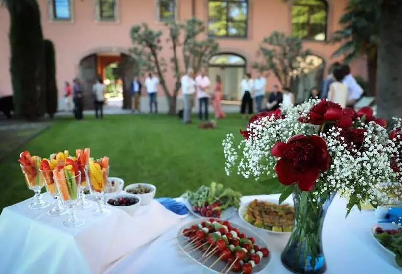 Majatalo Giarvino Boutique Guest House