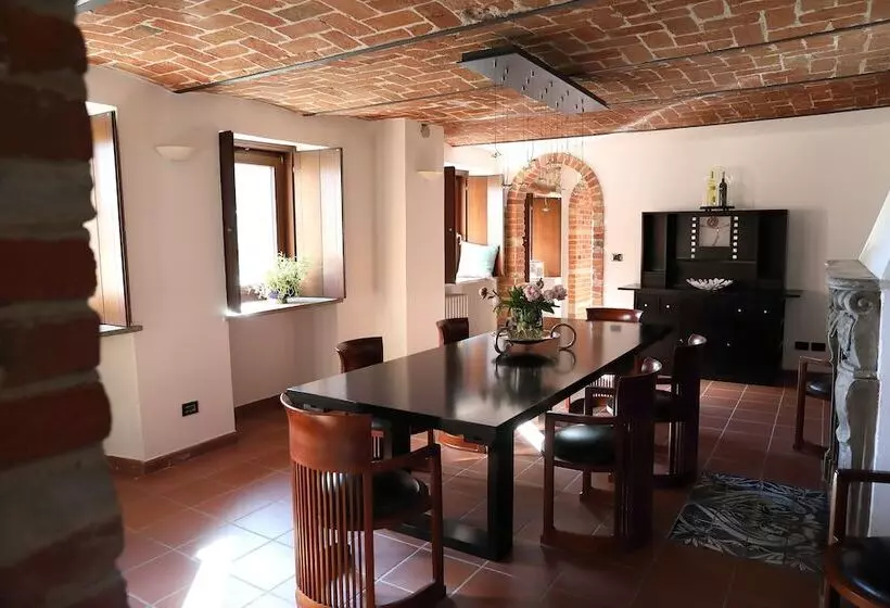 Majatalo Giarvino Boutique Guest House