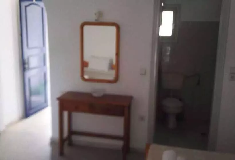 Majatalo Naxos Harmony