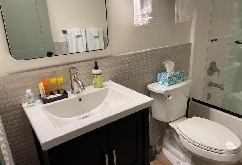 Pinedale Cozy Cabins