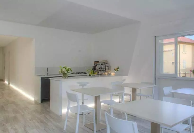 تختخواب و صبحانه Rione San Carlo