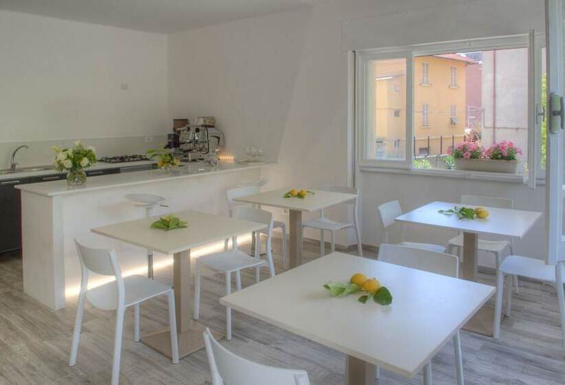 مبيت وإفطار Rione San Carlo