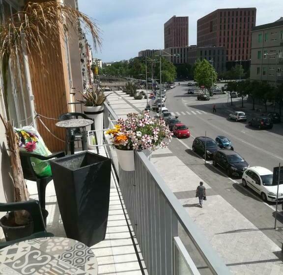 تختخواب و صبحانه Edelweiss