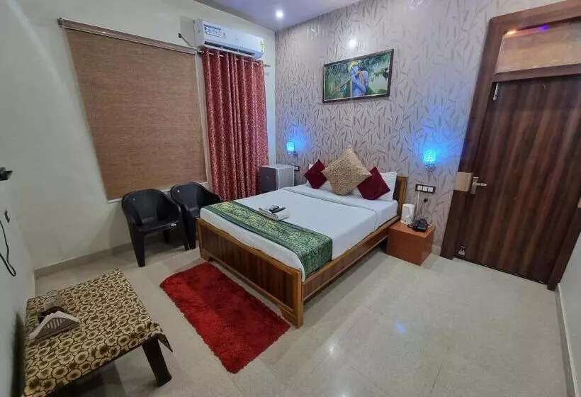 هتل Bundeli Farm Resort & Banquet Orchha
