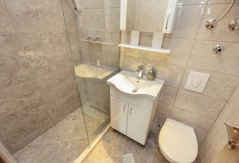 پانسیون Apartments Bonaca Igalo