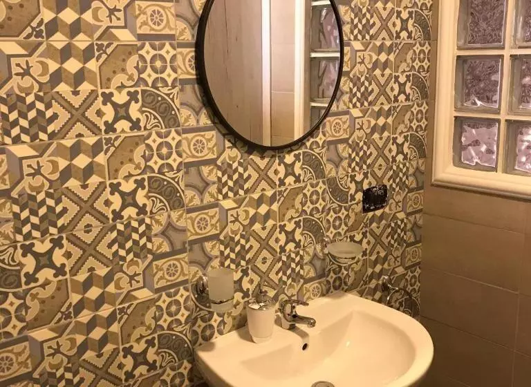 پانسیون Exclusive Rooms