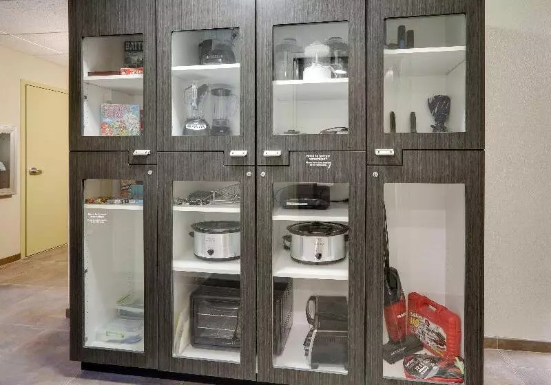 ホテル Candlewood Suites Salina, An Ihg