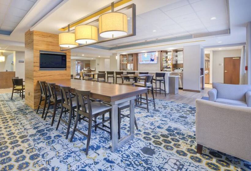 בית מלון כפרי Fairfield Inn & Suites By Marriott Winston Salem Downtown