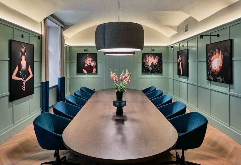 Falkensteiner Boutique Hotel Prague