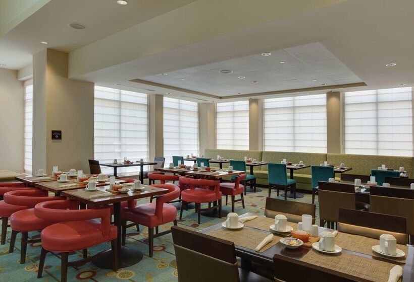 فندق Hilton Garden Inn Daytona Beach Oceanfront