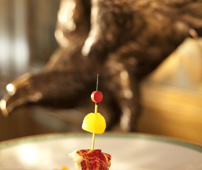 هتل La Chartreuse Du Val Saint Esprit