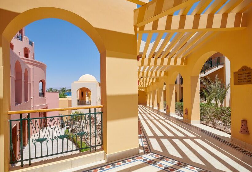 هتل Mosaique Beach Resort Taba Heights