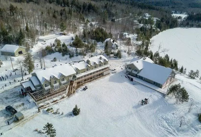 酒店 Pourvoirie Du Lac Blanc