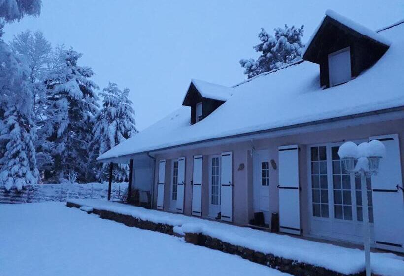 B&b La Forêt De Charmeuse