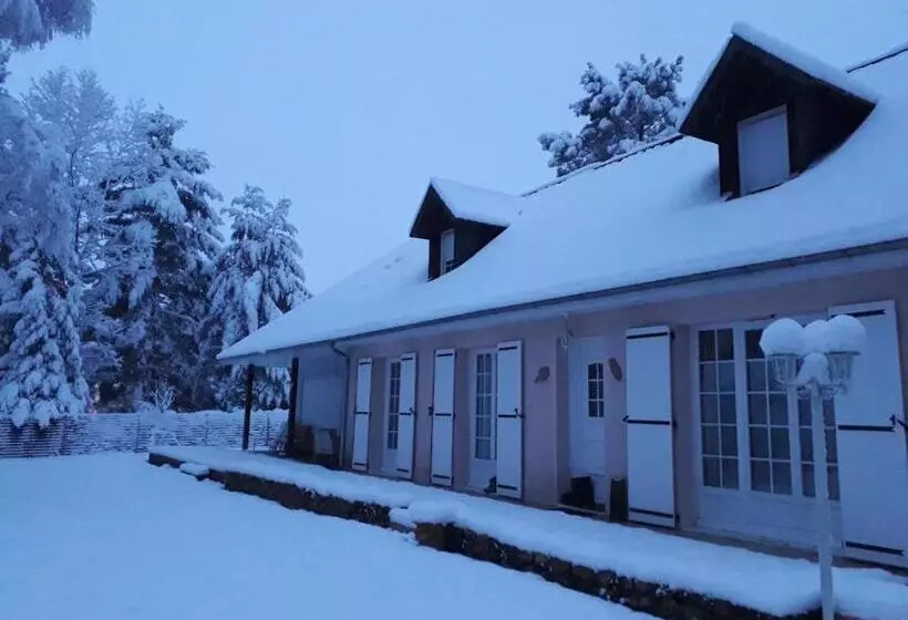 B&b La Forêt De Charmeuse