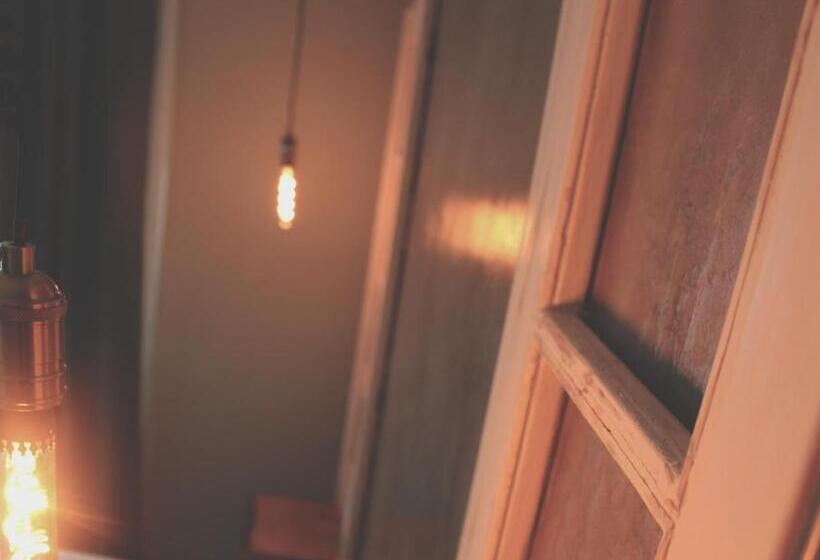 تختخواب و صبحانه Casa Do Campo