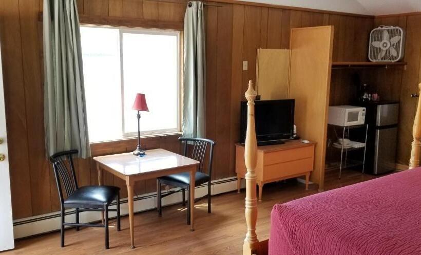 فندق Alpine Moose Lodge