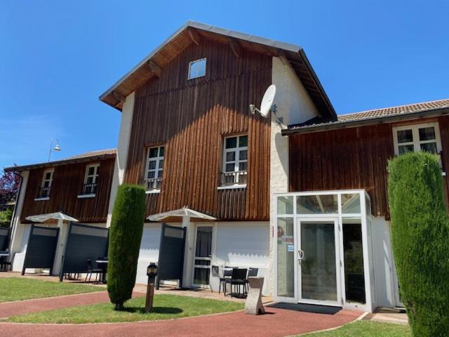 فندق Casino Circus D'allevard