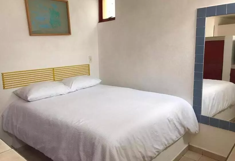 هتل Inmotega   Suites Tg
