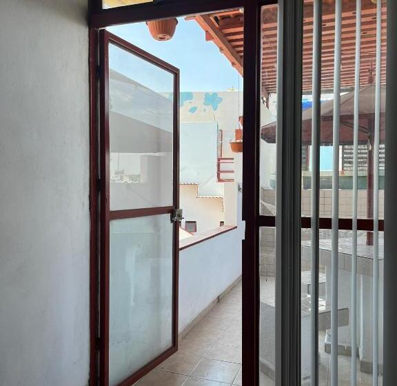 هتل Inmotega Suites Tg