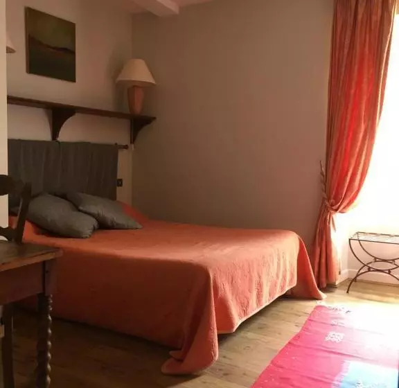 Hotelli L’auberge Du Sombral